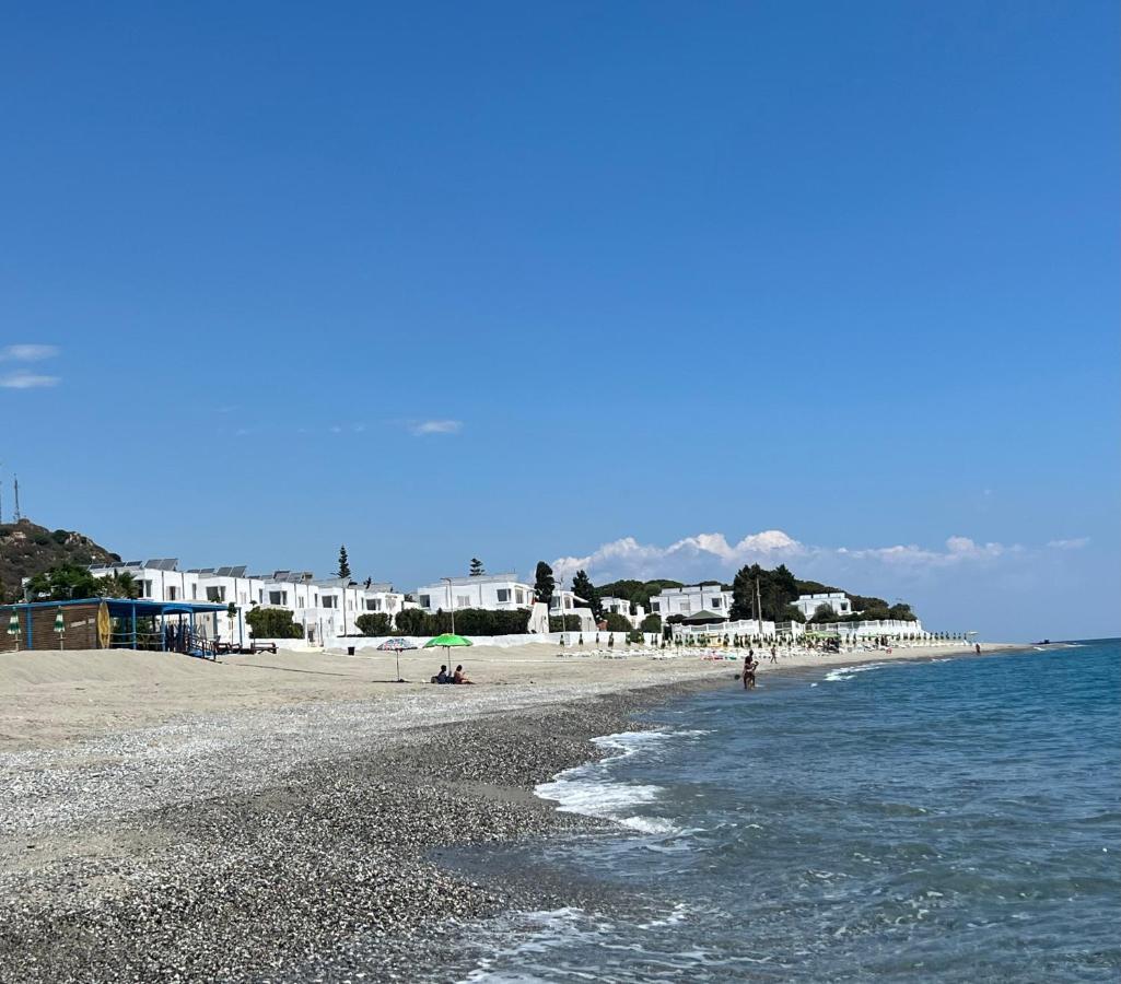 Appartamento L'Ulivo Brancaleone Marina Exterior photo
